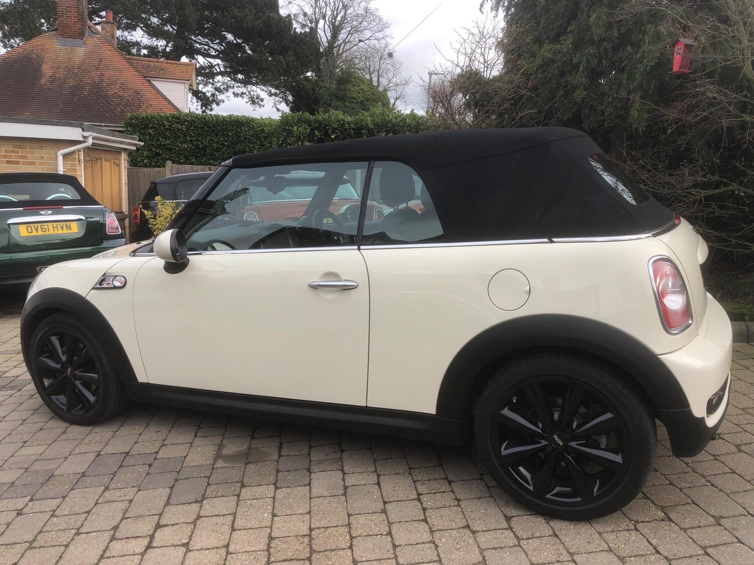 Used MINI Convertible 2014 for sale - 78115974: Photo 13