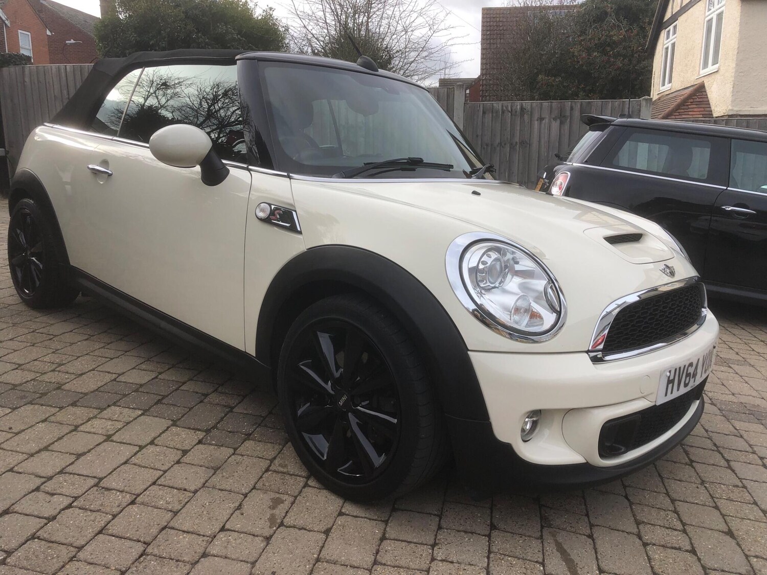 Used MINI Convertible 2014 for sale - 78115974: Photo 18