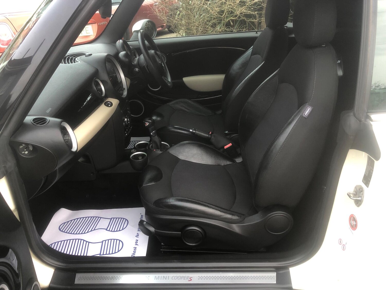 Used MINI Convertible 2014 for sale - 78115974: Photo 22