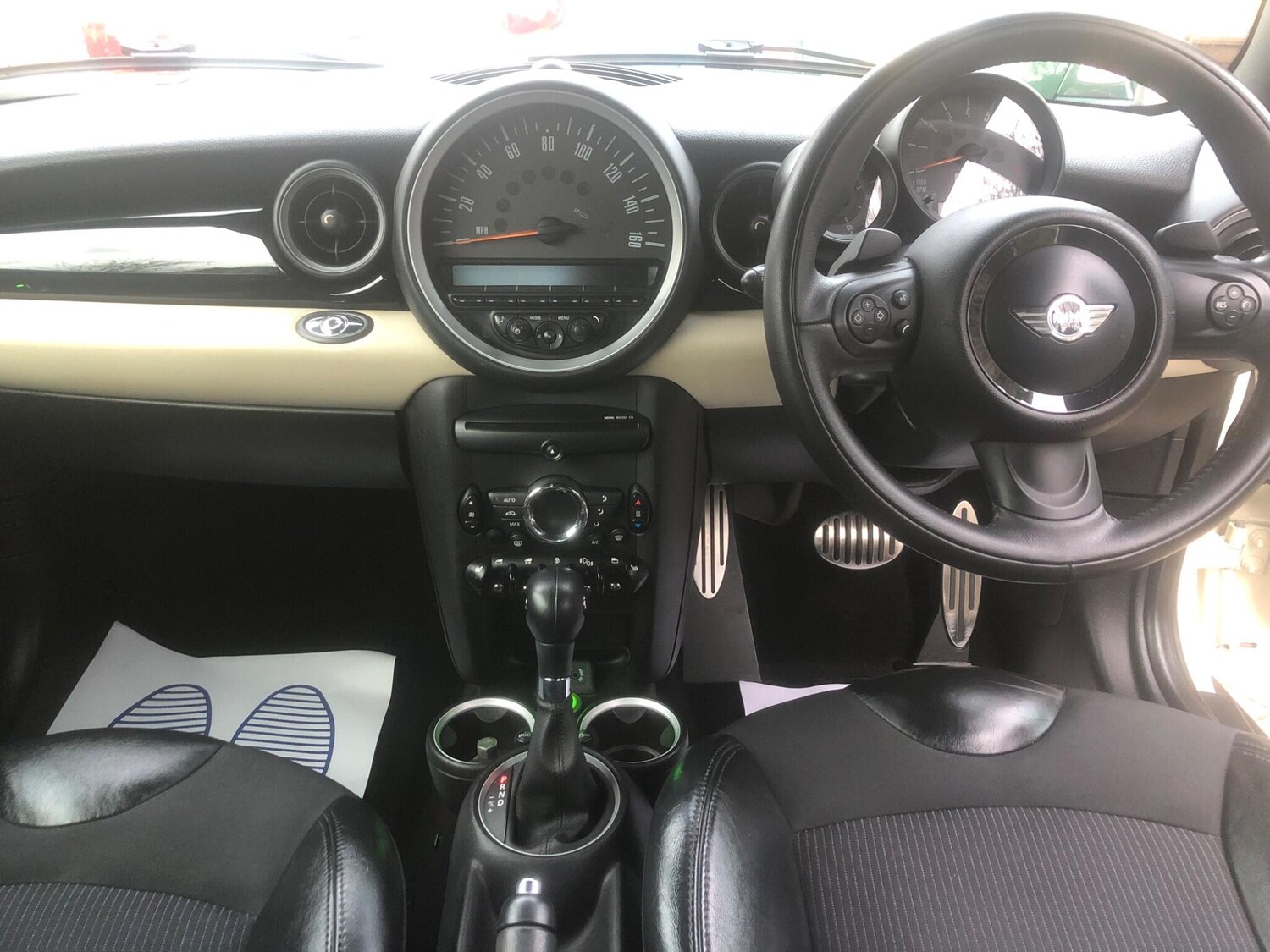 Used MINI Convertible 2014 for sale - 78115974: Photo 26
