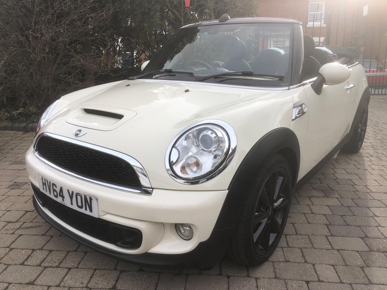 Used MINI Convertible 2014 for sale - 78115974: Photo 41