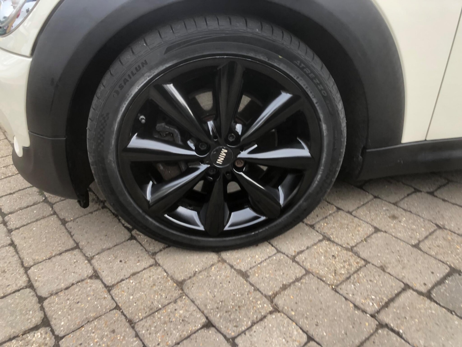 Used MINI Convertible 2014 for sale - 78115974: Photo 7