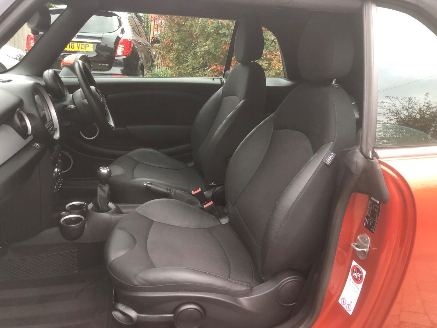 Used MINI Convertible 2011 for sale - 78115306: Photo 24