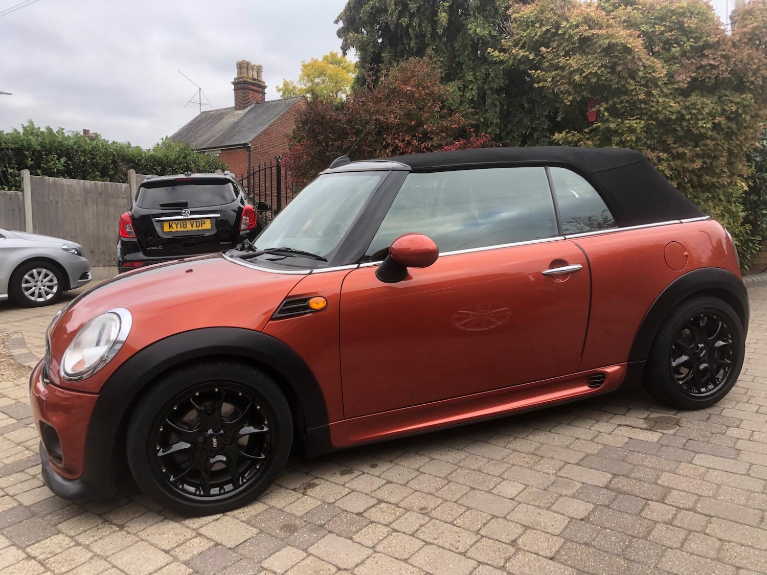 Used MINI Convertible 2011 for sale - 78115306: Photo 38