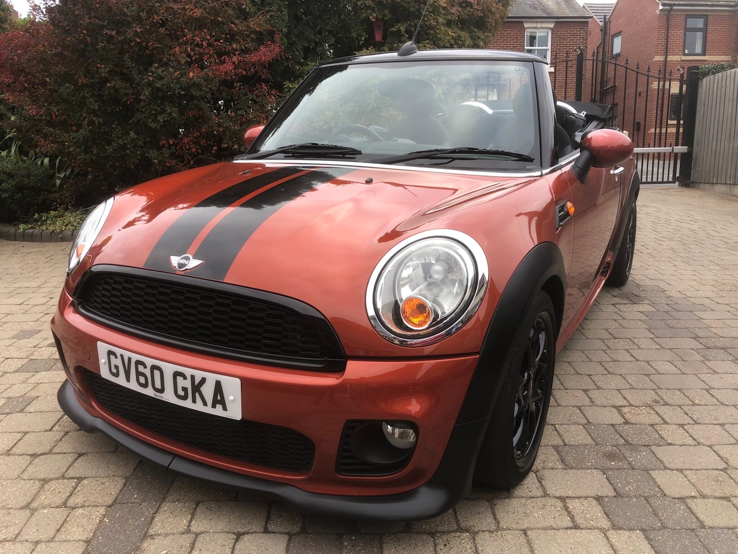 Used MINI Convertible 2011 for sale - 78115306: Photo 6