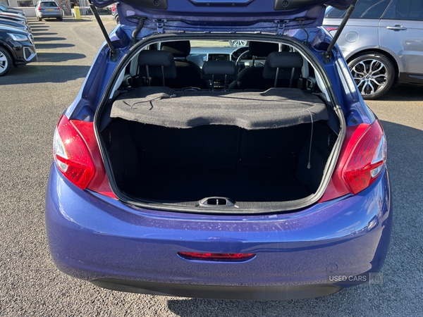 Used Peugeot 208 2014 for sale - 77794656: Photo 10