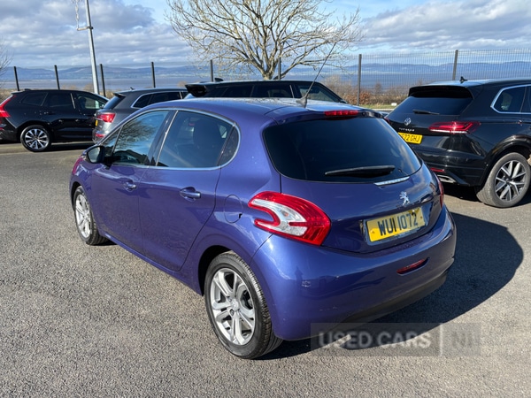 Used Peugeot 208 2014 for sale - 77794656: Photo 5