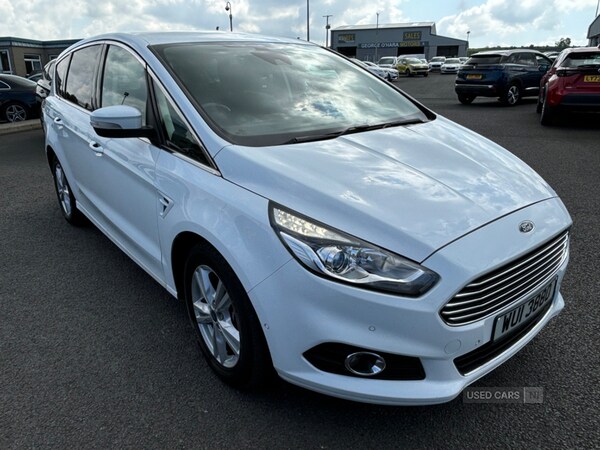 Used Ford S-Max 2017 for sale - 74727536: Photo 3