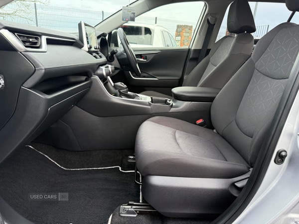 Used Toyota RAV4 2021 for sale - 76513845: Photo 8