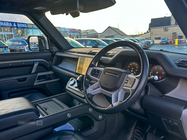 Used Land Rover Defender 2023 for sale - 76399989: Photo 10