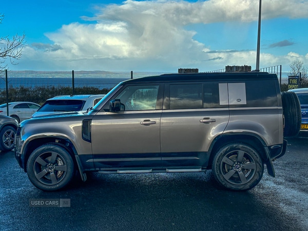 Used Land Rover Defender 2023 for sale - 76399989: Photo 6