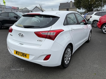 Used Hyundai i30 2015 for sale - 76285065: Photo 3