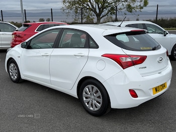 Used Hyundai i30 2015 for sale - 76285065: Photo 4