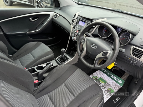 Used Hyundai i30 2015 for sale - 76285065: Photo 6