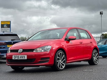 Volkswagen - Golf