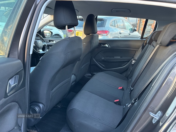 Used Peugeot 308 2015 for sale - 77238888: Photo 8