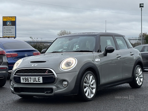Used MINI Hatch 2018 for sale - 76486360: Photo 2