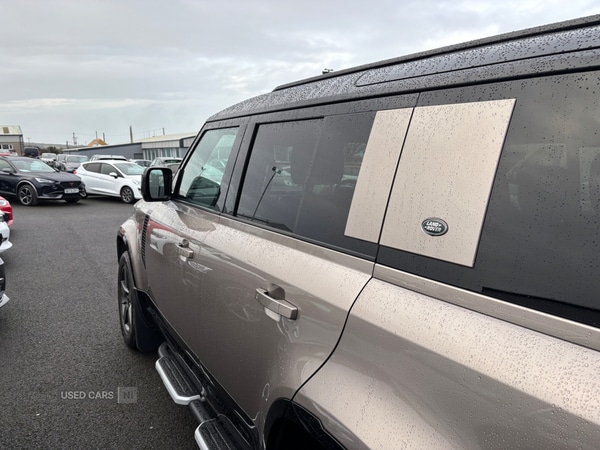 Used Land Rover Defender 2023 for sale - 77009207: Photo 13