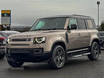 Used Land Rover Defender 2023 for sale - 77009207: Photo