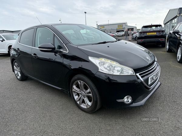 Used Peugeot 208 2015 for sale - 77978569: Photo 2