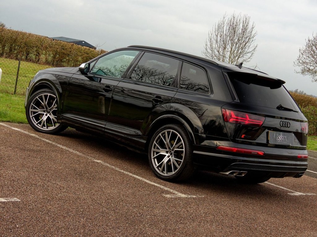 Used Audi Q7 2018 for sale - 76973729: Photo 12