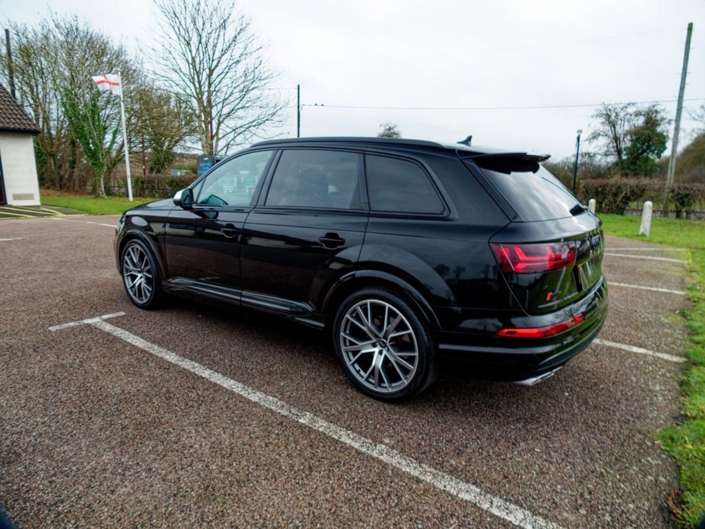 Used Audi Q7 2018 for sale - 76973729: Photo 18