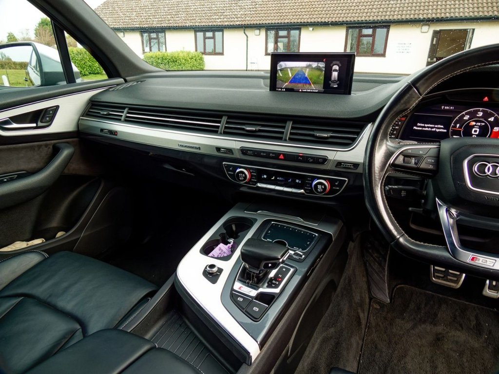 Used Audi Q7 2018 for sale - 76973729: Photo 34