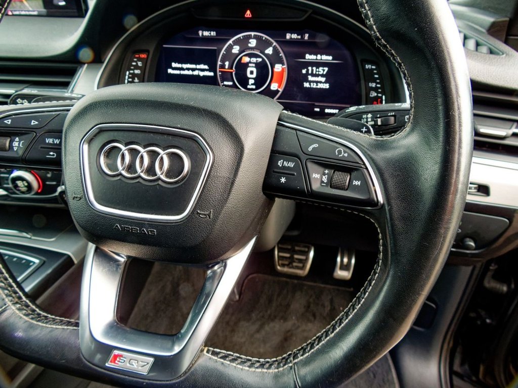 Used Audi Q7 2018 for sale - 76973729: Photo 38