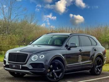 Used Bentley Bentayga 2017 for sale - 74844239: Photo