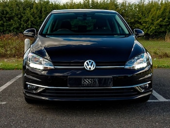 Used Volkswagen Golf 2019 for sale - 75896922: Photo