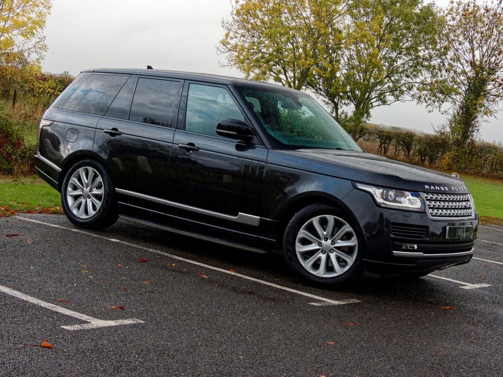 Used Land Rover Range Rover 2015 for sale - 76323662: Photo 2