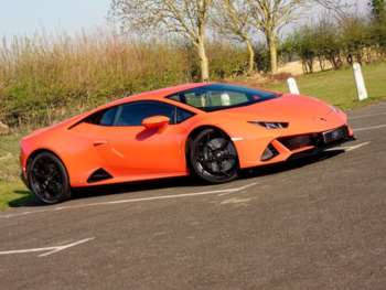 Used Lamborghini Huracan 2019 for sale - 74258069: Photo
