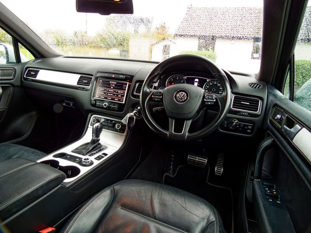 Used Volkswagen Touareg 2013 for sale - 76162803: Photo 32