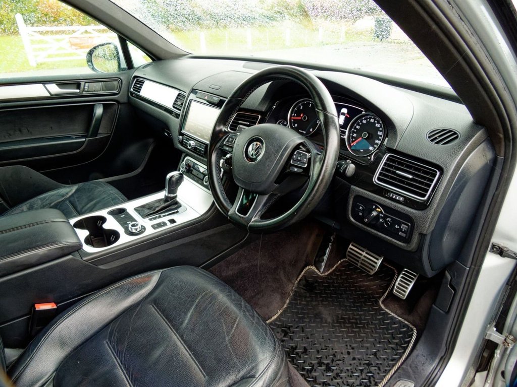 Used Volkswagen Touareg 2013 for sale - 76162803: Photo 33