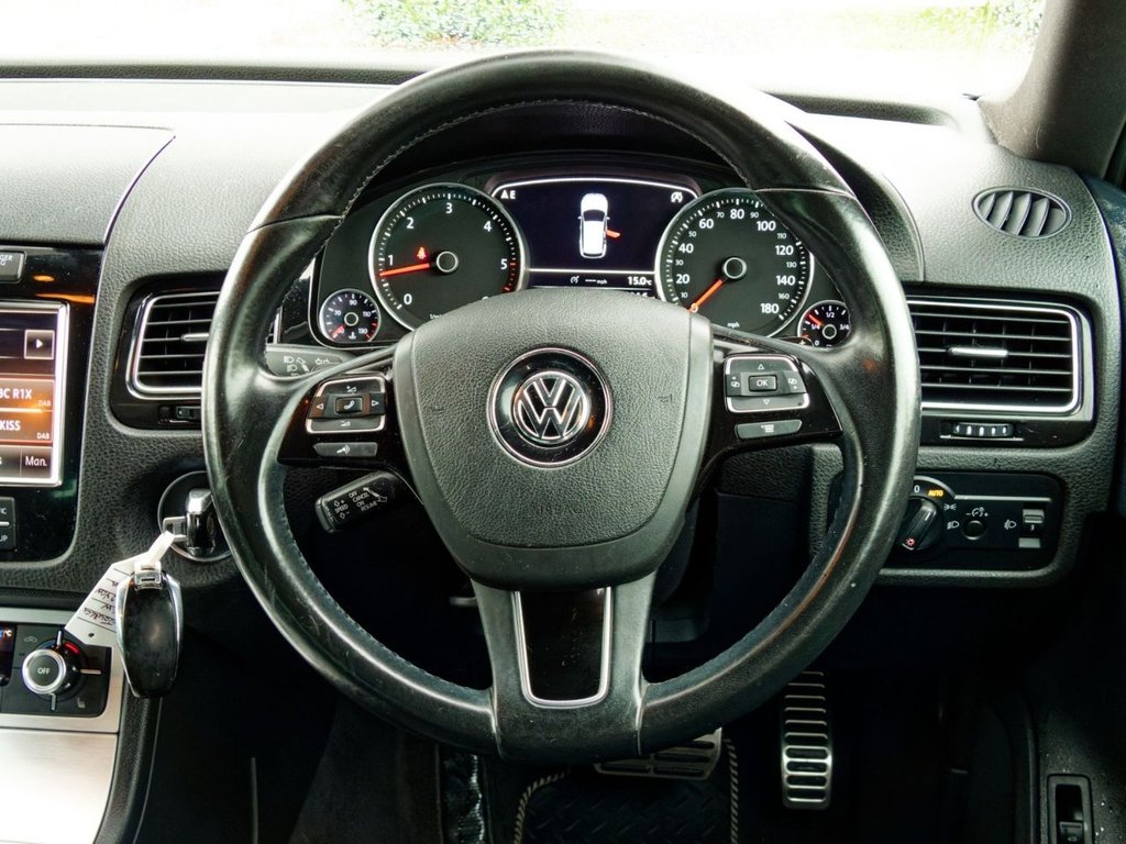 Used Volkswagen Touareg 2013 for sale - 76162803: Photo 35