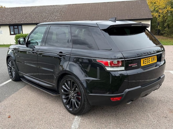 Used Land Rover Range Rover Sport 2016 for sale - 76323359: Photo 8