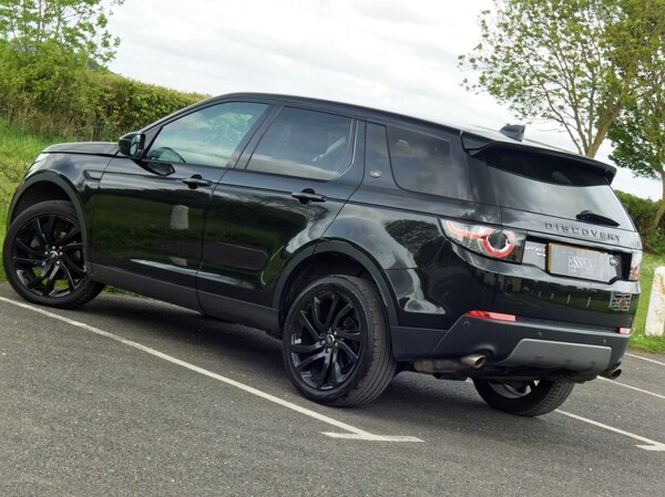 Used Land Rover Discovery Sport 2017 for sale - 68190882: Photo 12