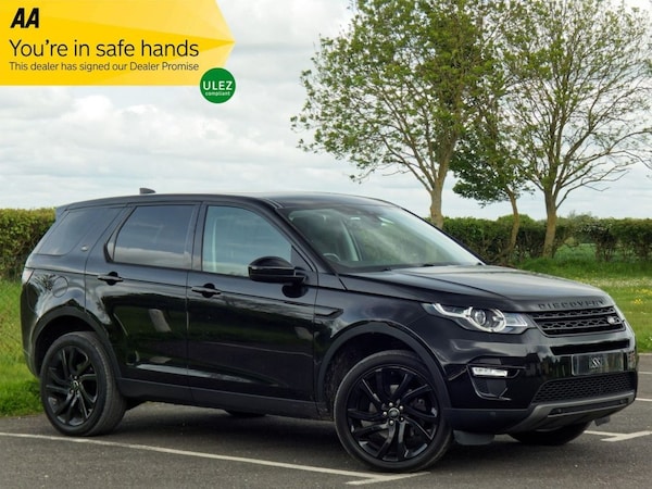 Used Land Rover Discovery Sport 2017 for sale - 68190882: Photo 1