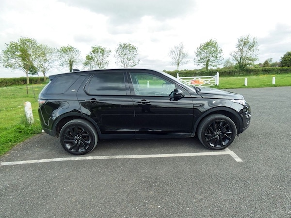 Used Land Rover Discovery Sport 2017 for sale - 68190882: Photo 23
