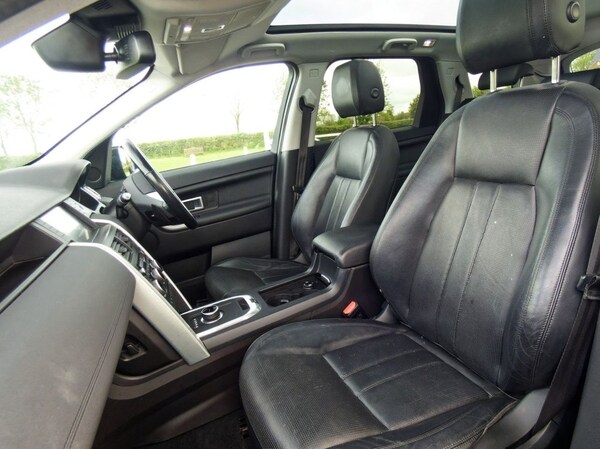 Used Land Rover Discovery Sport 2017 for sale - 68190882: Photo 27