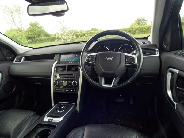 Used Land Rover Discovery Sport 2017 for sale - 68190882: Photo 31