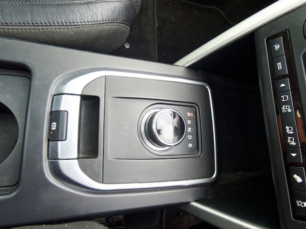Used Land Rover Discovery Sport 2017 for sale - 68190882: Photo 43