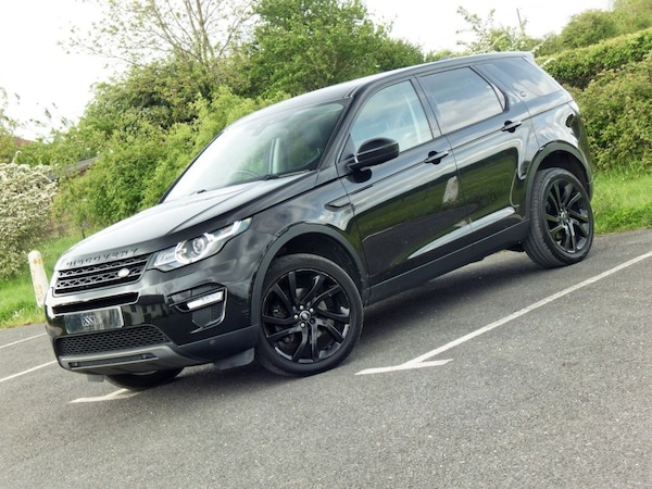 Used Land Rover Discovery Sport 2017 for sale - 68190882: Photo 5