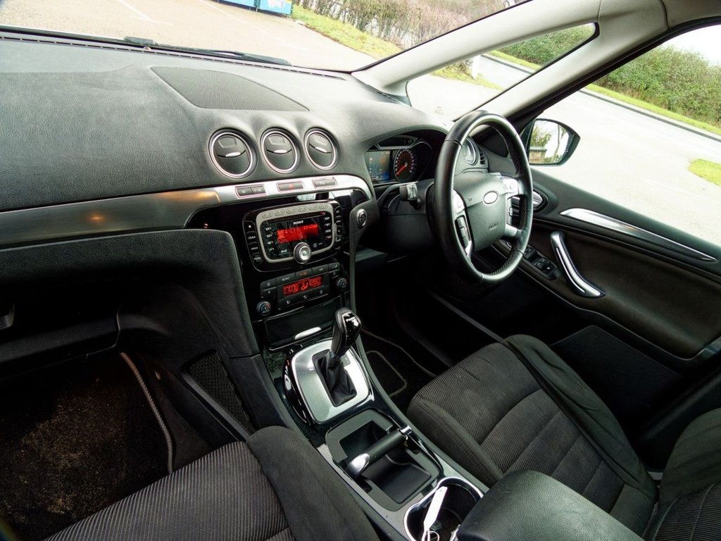 Used Ford Galaxy 2015 for sale - 77171892: Photo 32