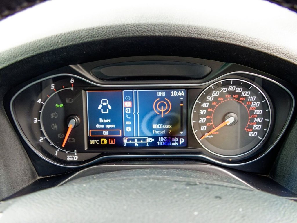 Used Ford Galaxy 2015 for sale - 77171892: Photo 40