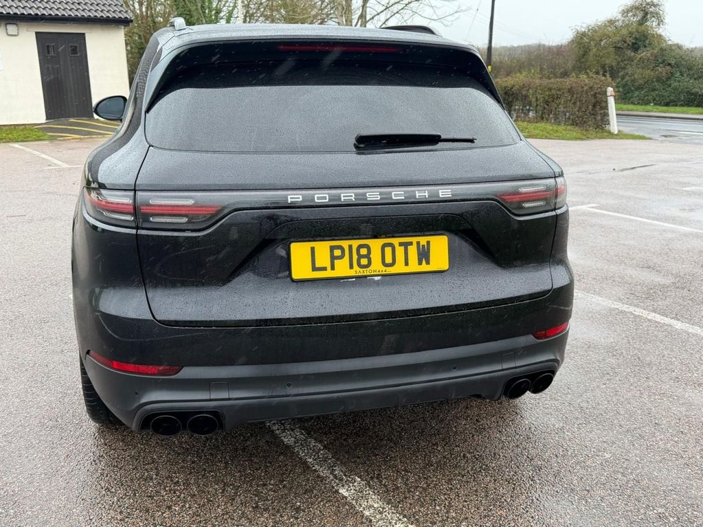 Used Porsche Cayenne 2018 for sale - 76686586: Photo 11