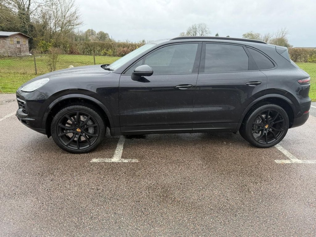 Used Porsche Cayenne 2018 for sale - 76686586: Photo 8