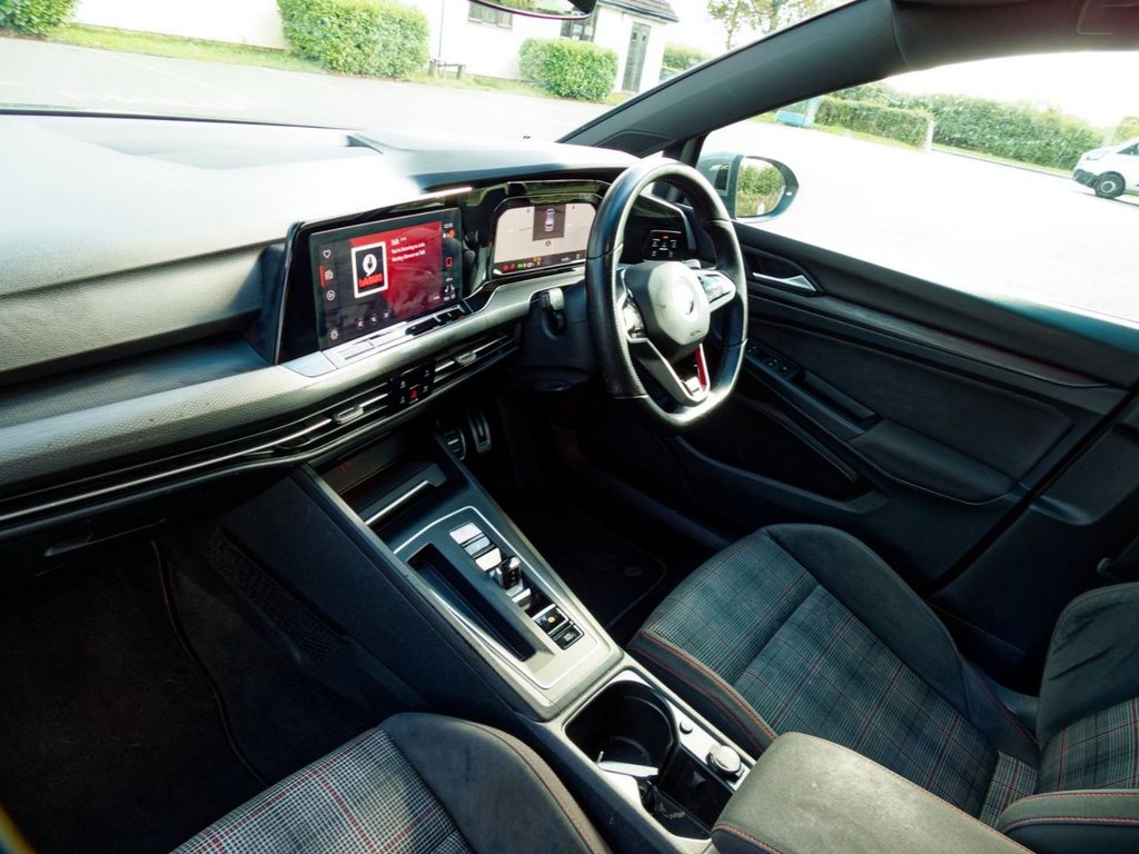 Used Volkswagen Golf 2022 for sale - 76106226: Photo 31