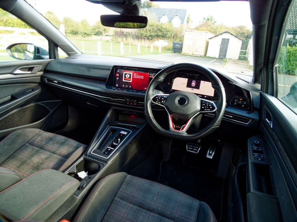 Used Volkswagen Golf 2022 for sale - 76106226: Photo 33