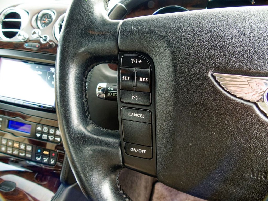 Used Bentley Continental 2004 for sale - 76333789: Photo 24